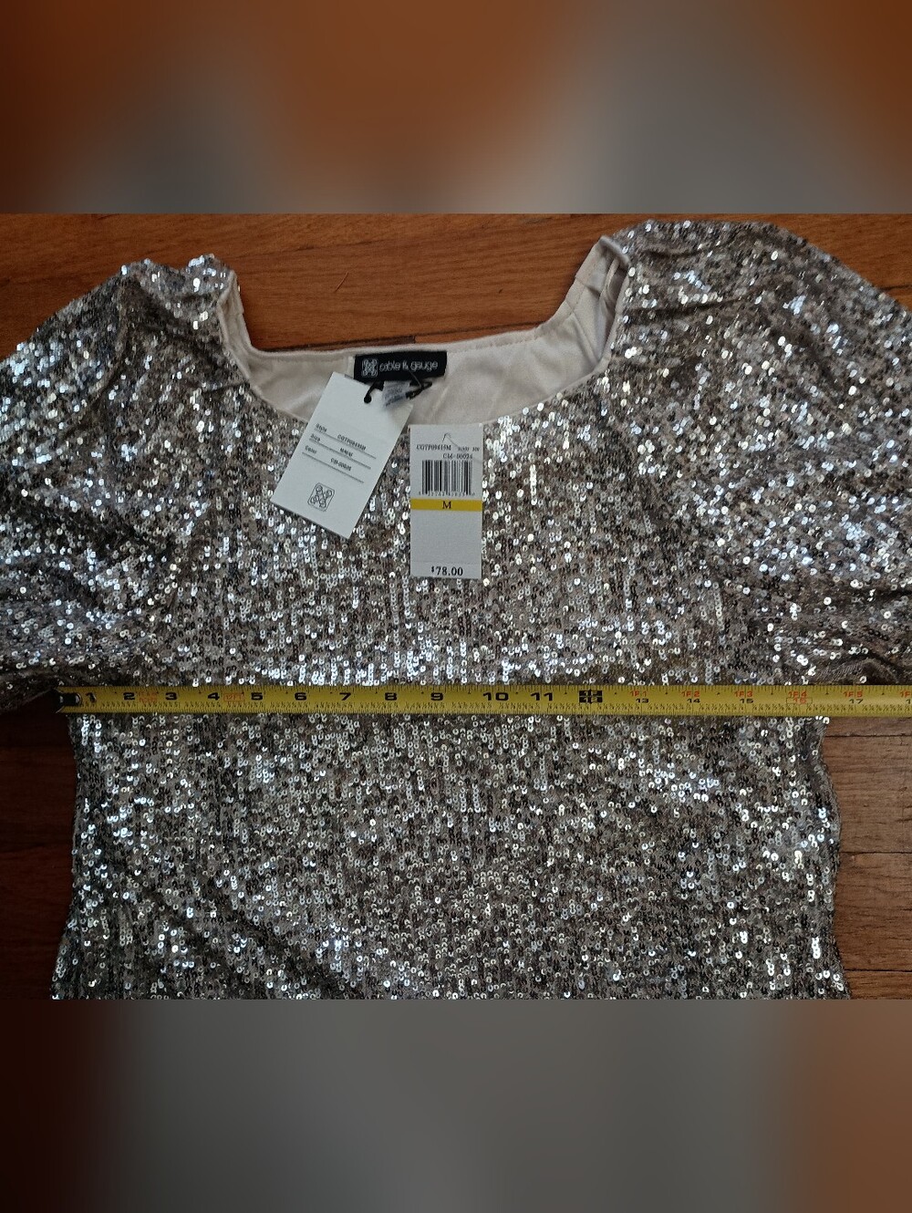 NWT Fancy Silver Sequin Puff-Sleeve Women’s Cable & Gauge Top Medium - Picture 8 of 13